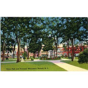 Vintage Postcard Union Park & Vetern's Monument Hornell New York